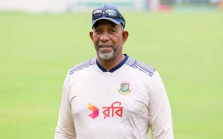 ২০২৭ বিশ্বকাপ পর্যন্ত শান্তদের কোচ সিমন্স