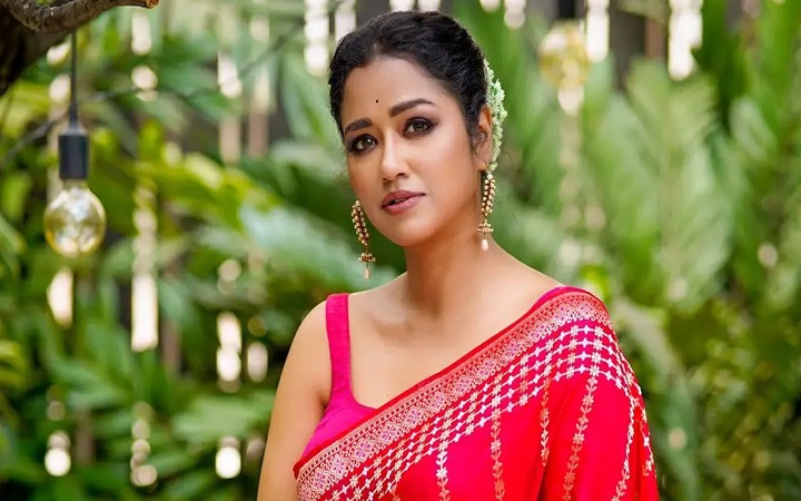 মা হওয়ার গুঞ্জনে নীরবতা ভাঙলেন সোহিনী