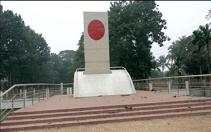 টাঙ্গাইল হানাদার মুক্ত দিবস আজ