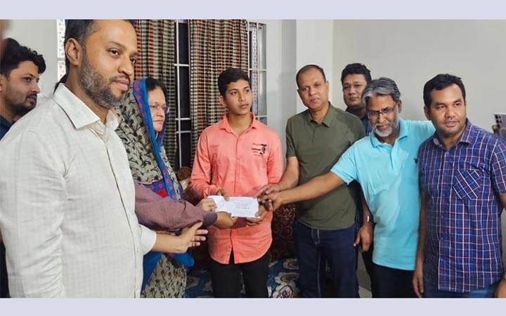 বুয়েটে ভর্তির সুযোগ পাওয়া শান্ত বিশ্বাসের পাশে তারেক রহমান