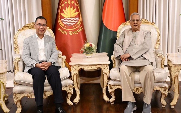 প্রধান উপদেষ্টার সঙ্গে প্রায় ২ ঘণ্টা সাক্ষাৎ তারেক রহমানের