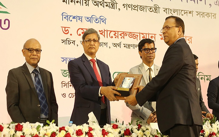 ২০২২–২৩ করবর্ষ: কোন শ্রেণিতে কারা কর কার্ড পেলেন