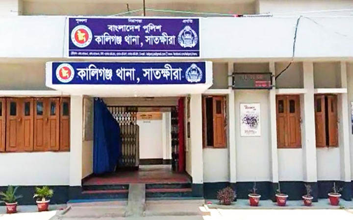 দুই সন্তানকে বিষ খাওয়ানোর পর মায়ের আত্মহত্যার চেষ্টা!