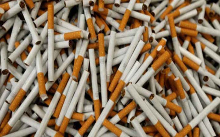 পাকিস্তানে প্রতিবছর ১ লাখ ৬৪ হাজার মানুষের প্রাণ কেড়ে নিচ্ছে তামাক