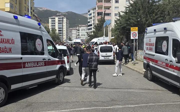 তুরস্কের স্কুলে গোলাগুলি, ছাত্র-শিক্ষকসহ নিহত ৪