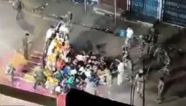 বিহারে দুর্গা বিসর্জন ঘিরে তুমুল উত্তেজনা, নিহত ১