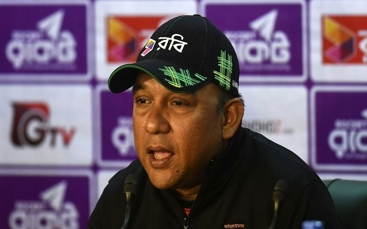 প্রধান কোচের নাম জানাল ঢাকা ক্যাপিটালস
