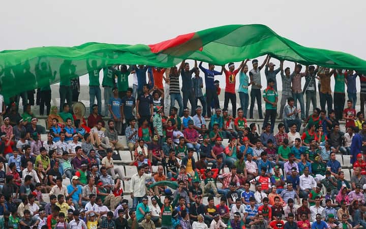 খাবার-পানি নিয়ে স্টেডিয়ামে ঢুকতে পারবেন দর্শকরা, মানতে হবে যেসব শর্ত