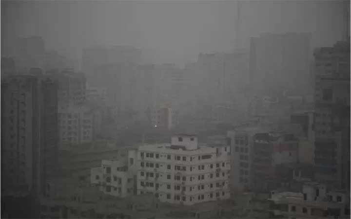 দেশে মৃদু শৈত্যপ্রবাহ বয়ে যাচ্ছে