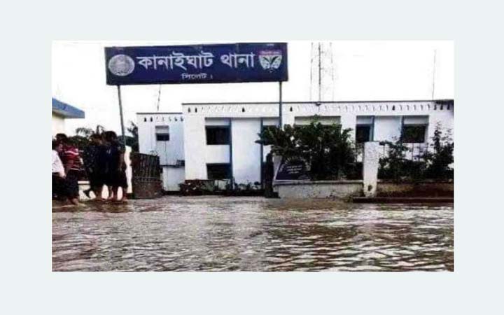 সিলেটে বন্যা পরিস্থিতির অবনতি, ভোগান্তিতে বানভাসিরা