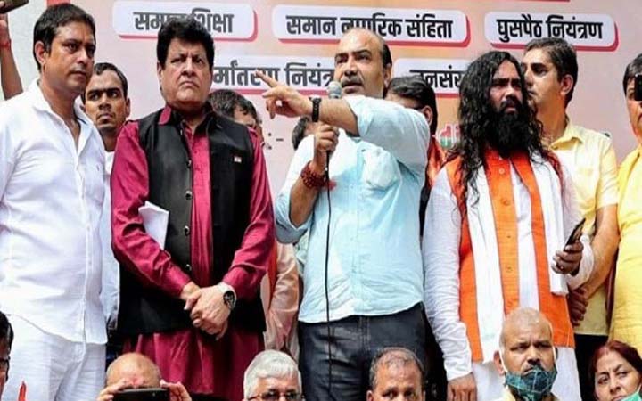 দিল্লিতে মুসলিমবিরোধী স্লোগান, পুলিশ হেফাজতে বিজেপি নেতাসহ ৫