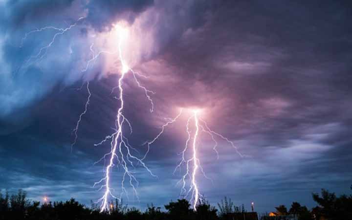 চাটমোহরে বজ্রপাতে স্কুল ছাত্রের মৃত্যু