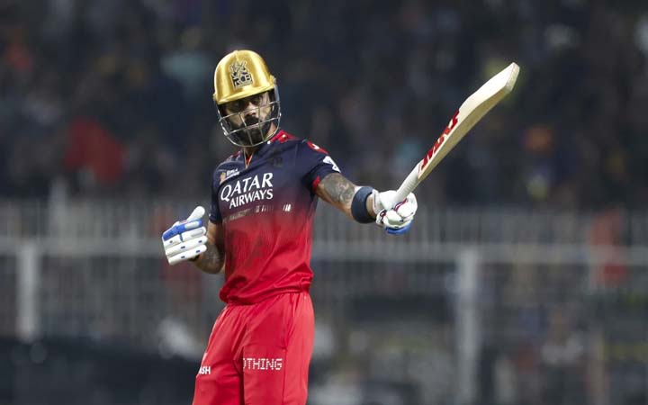 আইপিএলের প্রথম ম্যাচেই অনন্য কীর্তি কোহলির