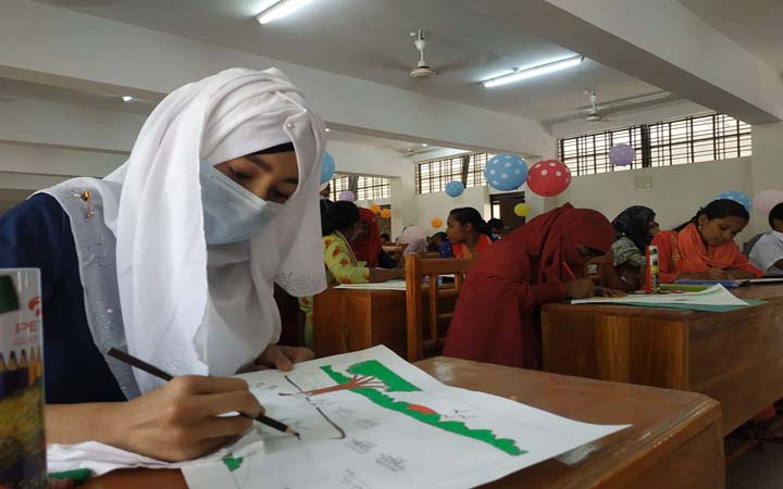 স্বাধীনতার সুবর্ণজয়ন্তী উপলক্ষে ইবিতে চিত্রাঙ্কন প্রতিযোগিতা