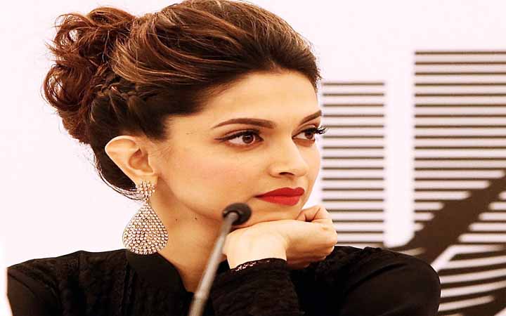 দীপিকার ছবি বয়কটের ডাক দিলেন বিজেপি নেতা