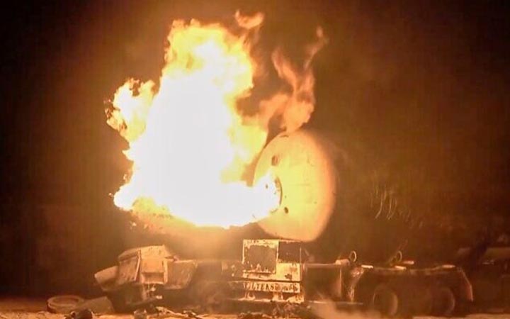 ইয়েমেনের তিনটি বন্দর ও বিদ্যুৎকেন্দ্রে হামলা চালাল ইসরাইল