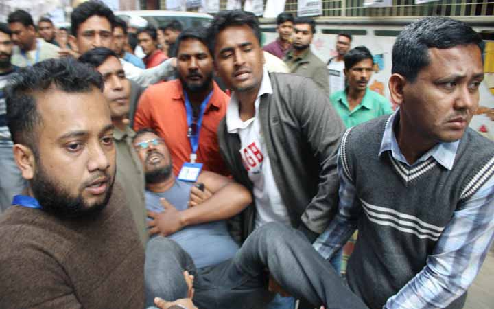 গোপীবাগে ইশরাকের নির্বাচনী  প্রচারণায় হামলা