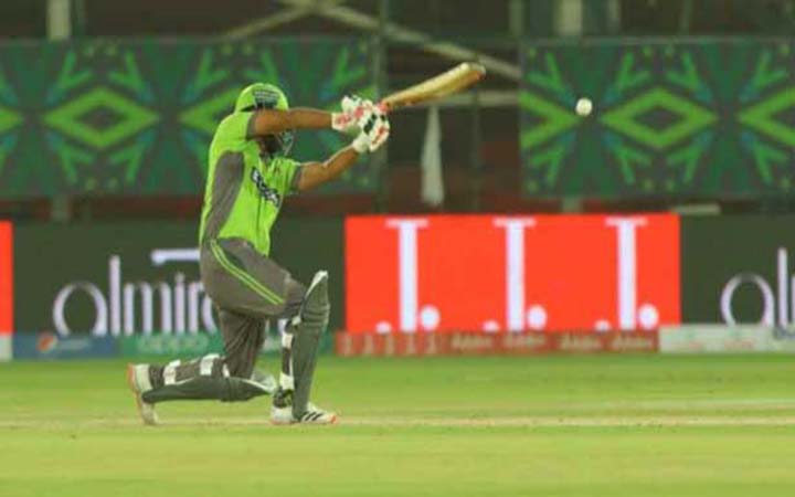 ফাইনালে তামিমের লাহোর কালান্দার্স