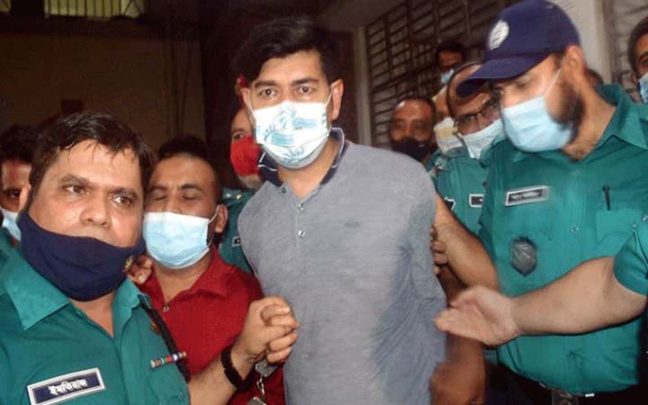 আবারো রিমান্ডে প্রযোজক রাজ