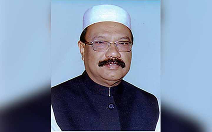 করোনায় আক্রান্ত কামরানকে হাসপাতালে ভর্তি