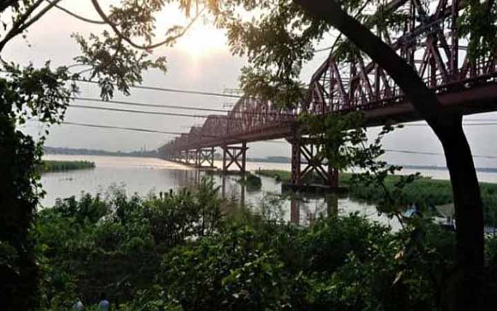 পাবনায় বিভিন্ন নদীর পানি বাড়তে শুরু করেছে