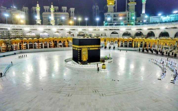 ‘সীমিত পরিসরে’ চালু হচ্ছে পবিত্র  ওমরাহ